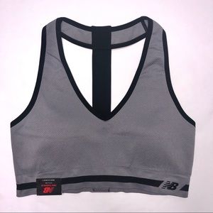 New Grey Sports Bra New Balance Size XL